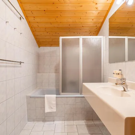 Beautiful With Stunning View, Cleaning Included Mittersill