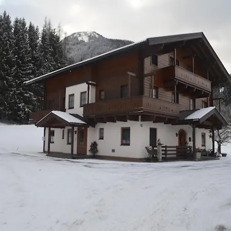 Beautiful With Stunning View, Cleaning Included Mittersill